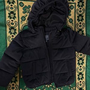 Velved Guess coat w/hood 18m